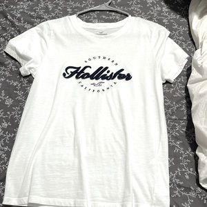 Hollister white shirt size small only worn 1X
